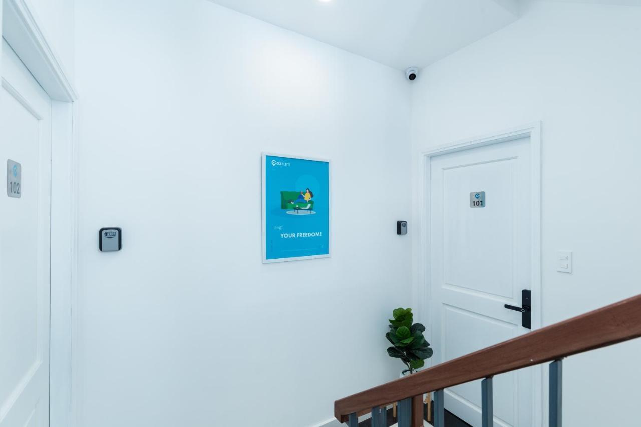 Cozrum Homes Greena House ホーチミン市 エクステリア 写真